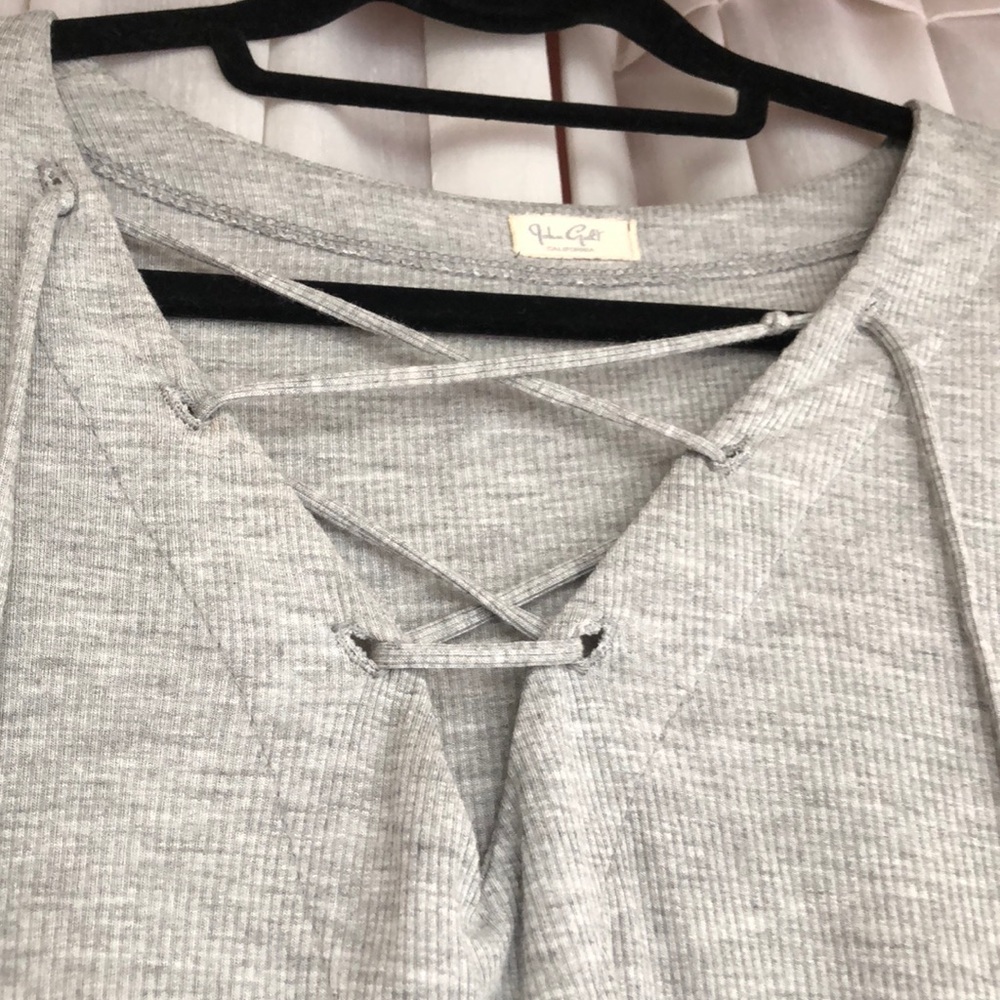 Brandy Melville (John Galt brand) shirt - Picture 2 of 3